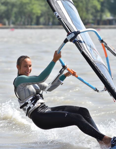 Kathrin, Surf- und Segellehrerin